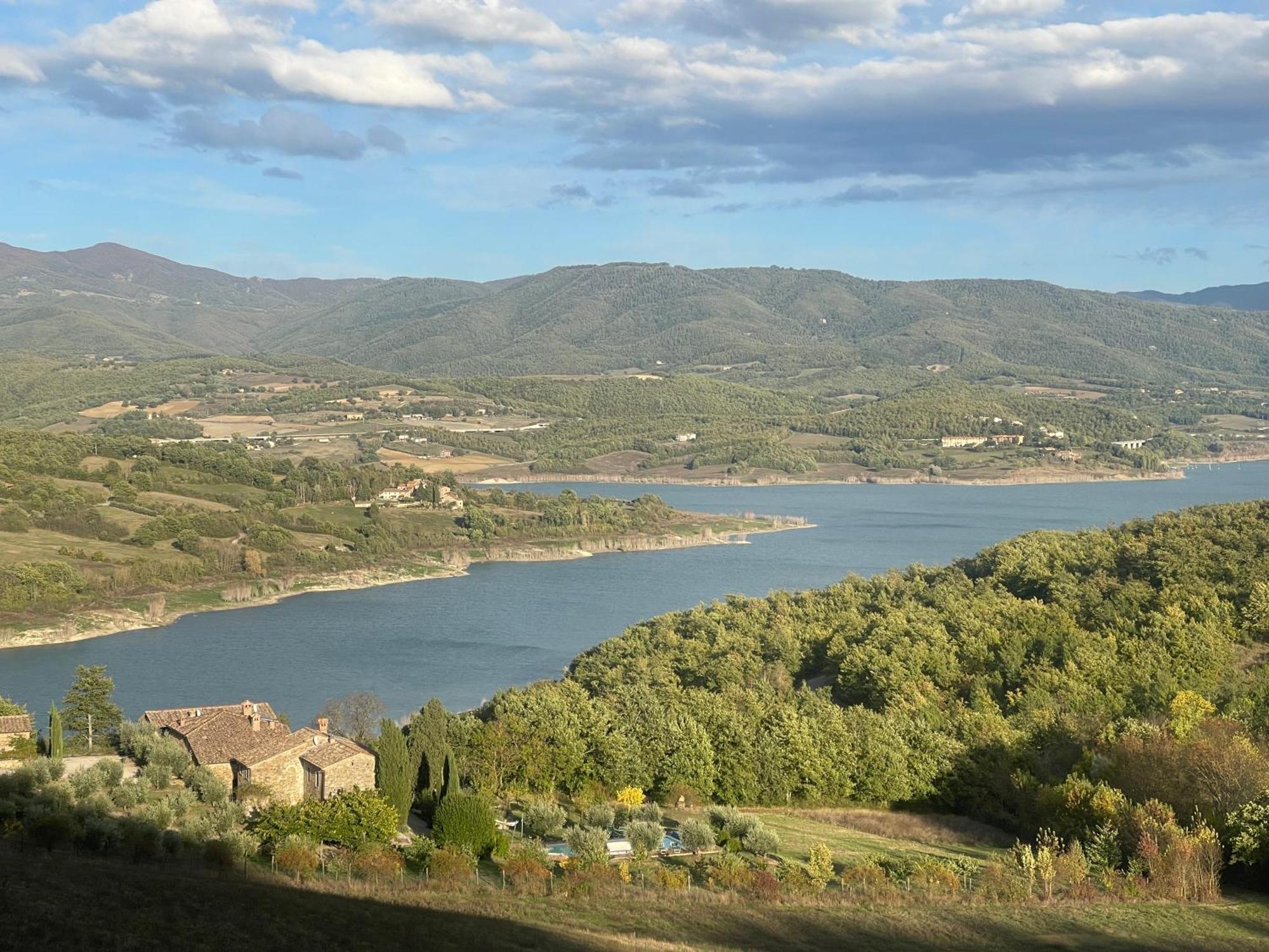 Bio Agriturismo Il Vigno Caprese Michelangelo Exteriér fotografie